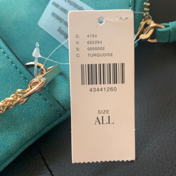 Street Level turquoise purse with gold chain. Brand new - Picture 6 of 6